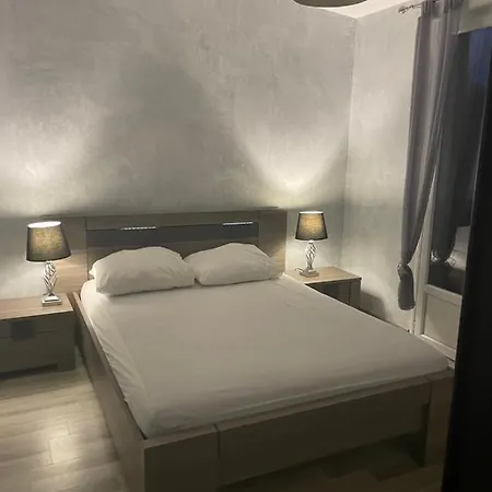 Piscine Et Jacuzzi à 2km De La De St Georges De Didonne * Saint-Georges-de-Didonne